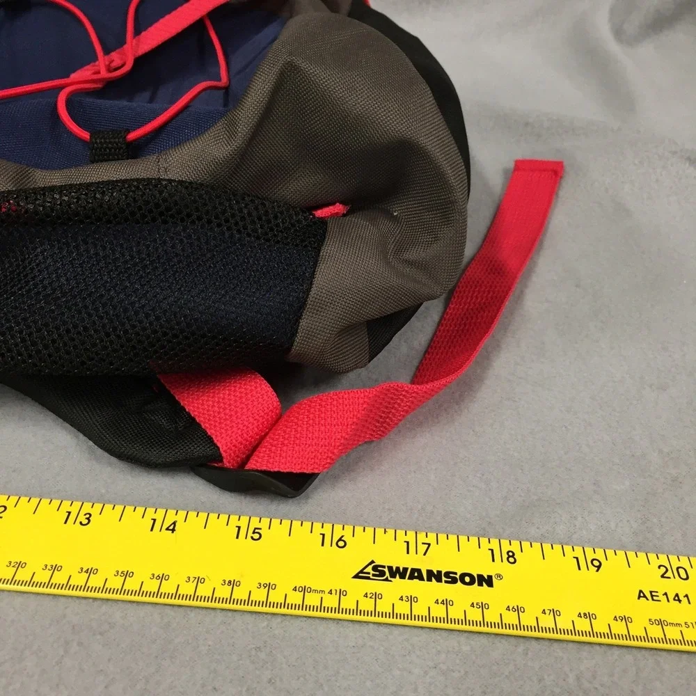 Austin Trading Co Bungee Cord Backpack School Bag 17in Navy Blue Green Red‎